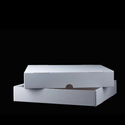 Kvadrat boks 45x45x8 cm.