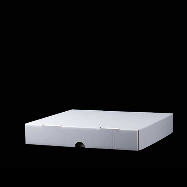 Kvadrat boks 30x30x5 cm.