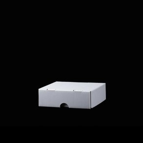 Kvadrat boks 15x15x5 cm.