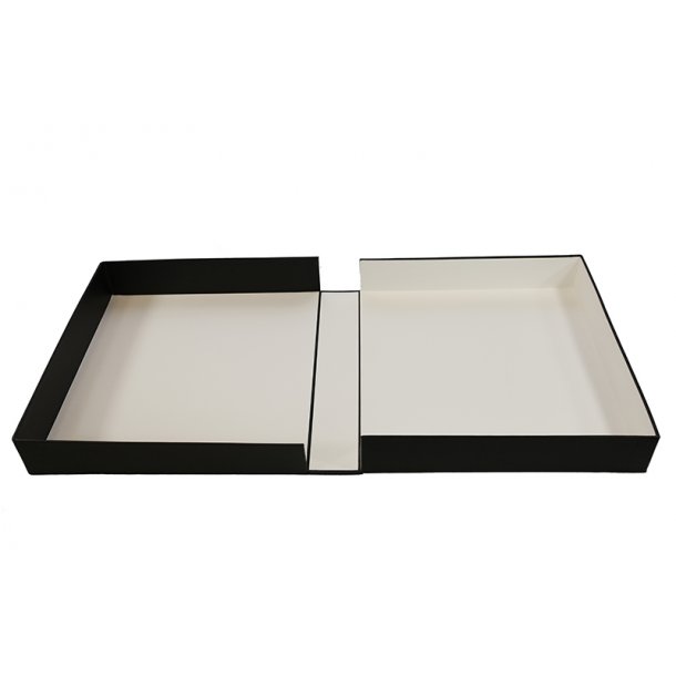 Buckram boks 32 x 26 x 6,5 cm