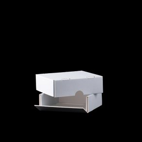 Kvadrat boks m. flap 15x15x5 cm.