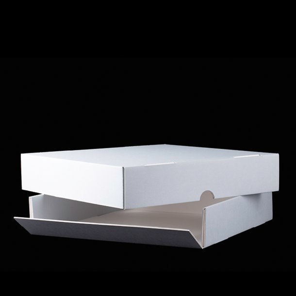 Kvadrat boks m. flap 30x30x5 cm.